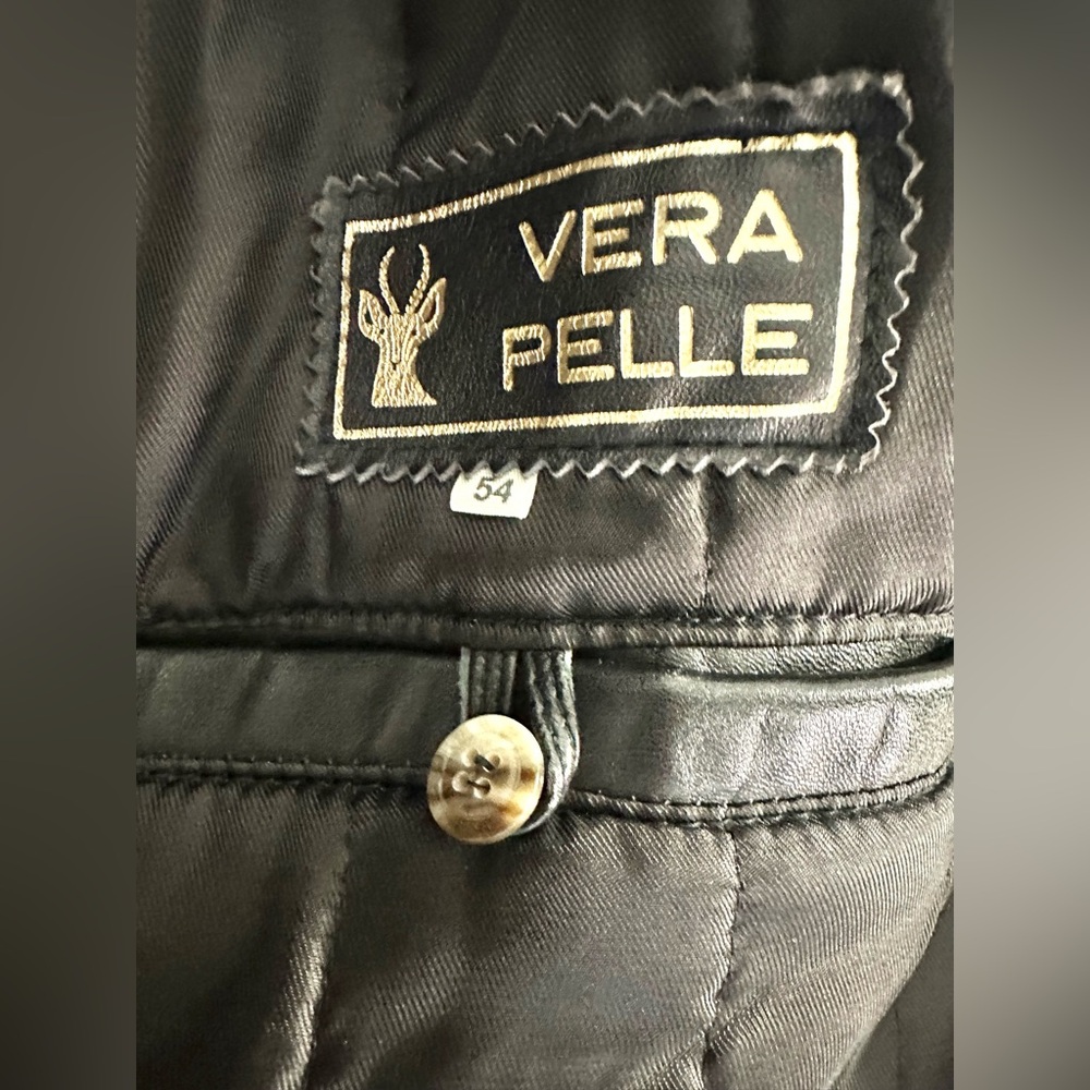 Vintage Vera Pelle Black Leather Bomber Jacket Size 54 (US 44/46) - Picture 4 of 9